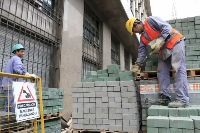 caida-libre:-en-septiembre-la-construccion-sufrio-un-derrumbe-del-24,8%-interanual
