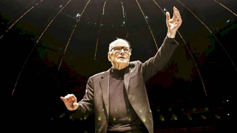 la-historia-de-ennio-morricone,-el-compositor-de-una-de-las-canciones-mas-memorables-de-la-historia-del-cine