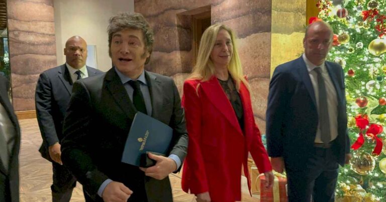 milei-ya-esta-en-la-mansion-de-donald-trump:-«vamos-a-plantar-bien-alto-las-ideas-de-la-libertad»