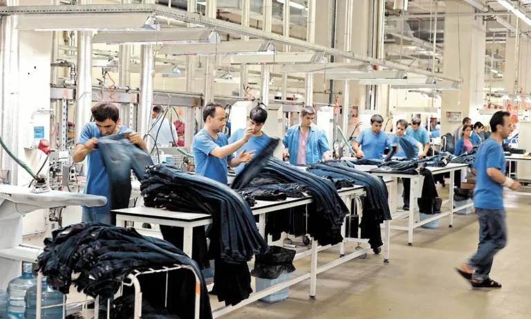 La apertura de importaciones podría generar el cierre de 25 mil pymes y la pérdida de 300 mil empleos