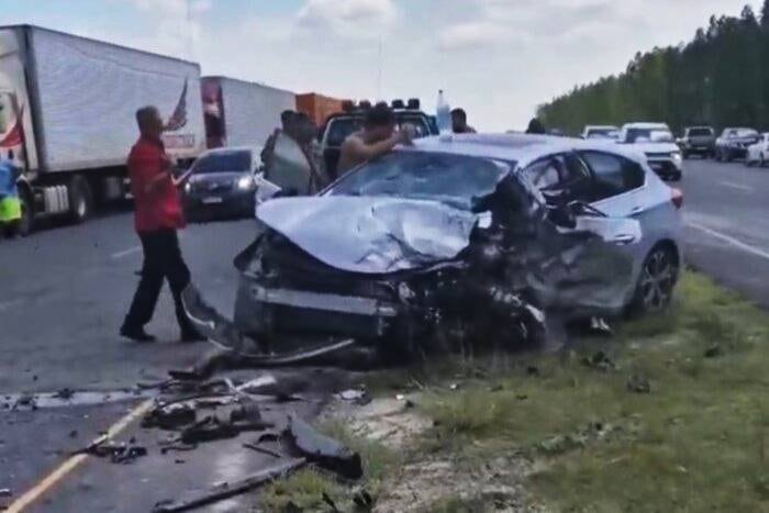 Tragedia en la ruta: hinchas de Racing de Avellaneda chocaron en Paraguay