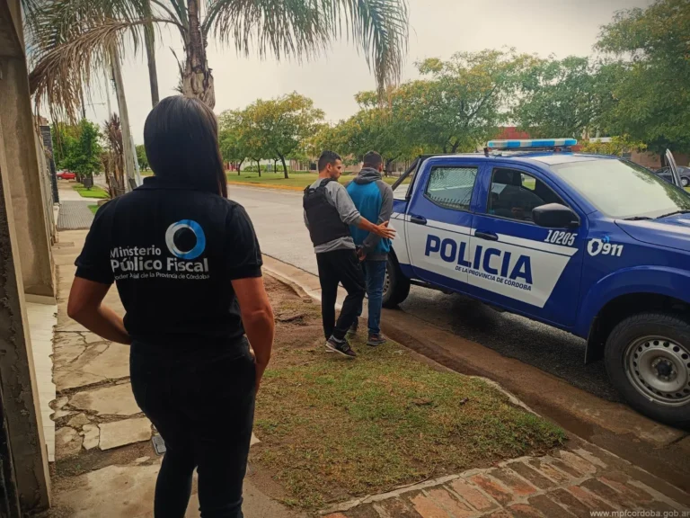 Villa María: detuvieron a un hombre por «grooming» y tenencia de archivos de abuso sexual infantil