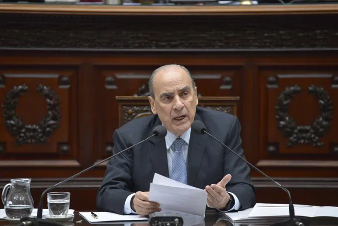 Francos sobre Aerolíneas Argentinas: «Avanzaremos hacia la privatización»