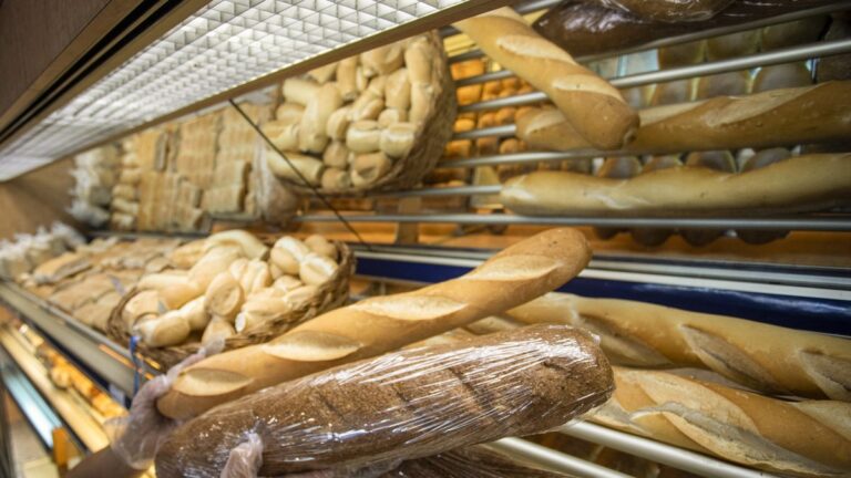 Panaderos en crisis: las ventas cayeron 53% en el año y ya cerraron casi 400 locales