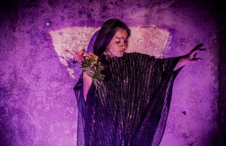 Paola Bernal despide «Agua de Flores» con un show en formato trío en Club Legrand