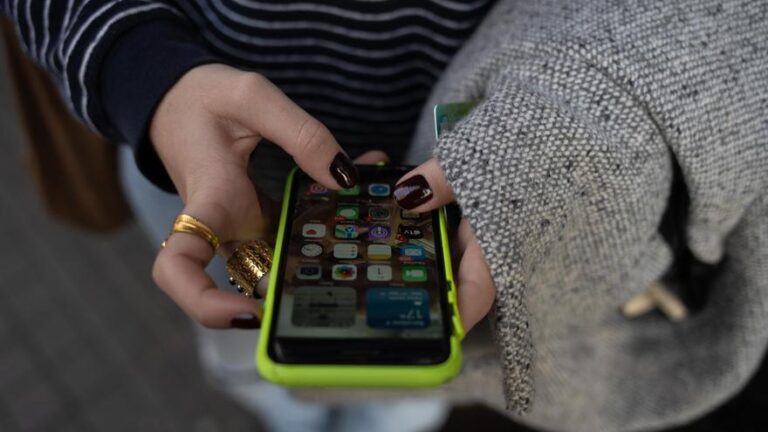 El primer teléfono: no sólo es cuándo, sino cómo