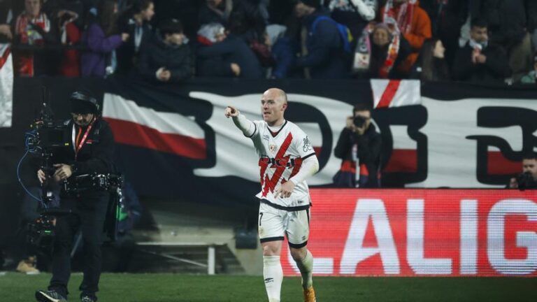 El 2-0 del Rayo en el Rayo Vallecano 3-3 Real Madrid de la jornada 17 de LaLiga EA Sports