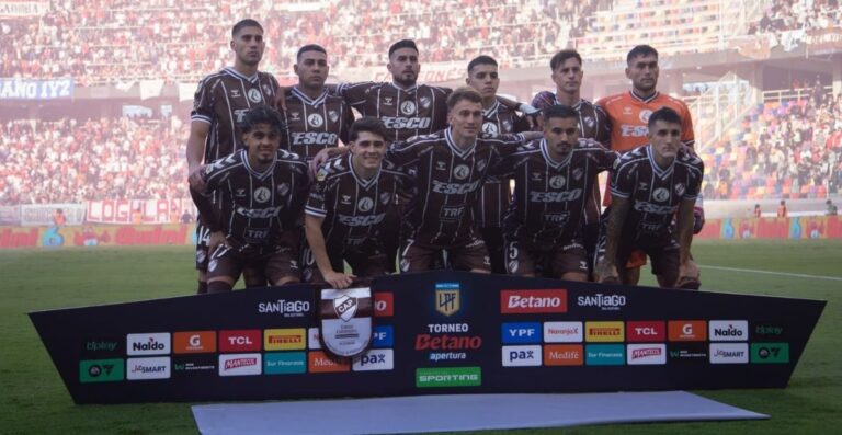 Fútbol. Histórico: Platense campeón del fútbol argentino