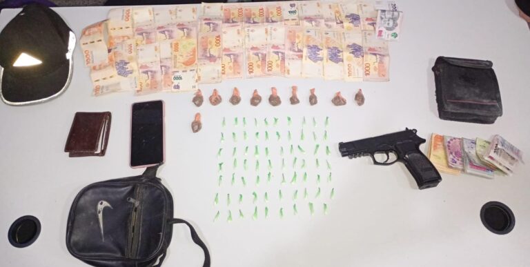 Asaltó a un chofer de Apps y lo detuvieron con droga