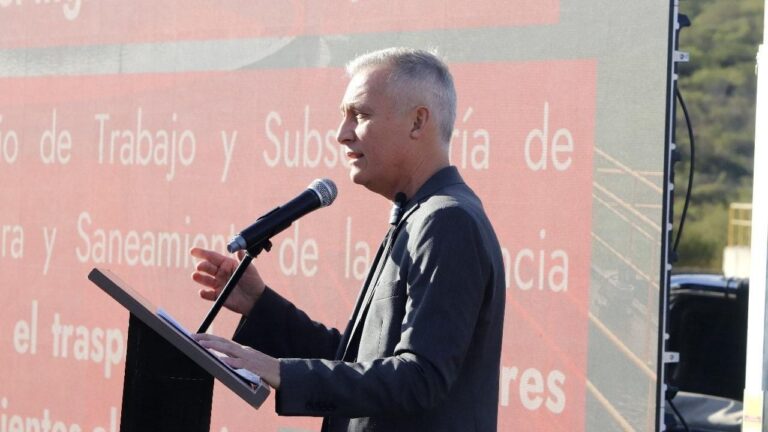 Avilés le apuntó a la Coopi, a sus aliados K y la casta corporativa