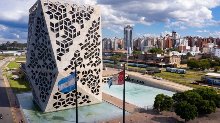 Córdoba: la recaudación provincial cayó 11% en términos reales en mayo