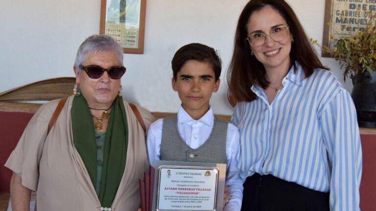 Villeguitas, Trofeo Manuel Rodríguez Requena