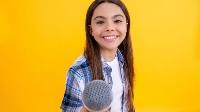 La infancia en los medios de comunicación: luces, sombras y un reto pendiente