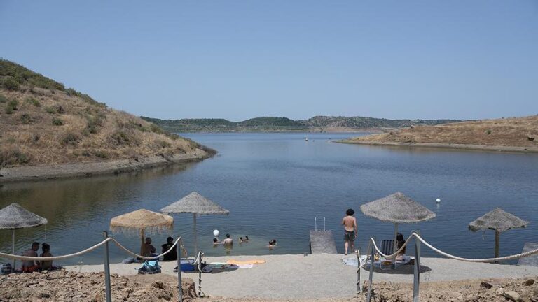 Abre la playa de La Breña, «una maravilla» junto a Almodóvar del Río