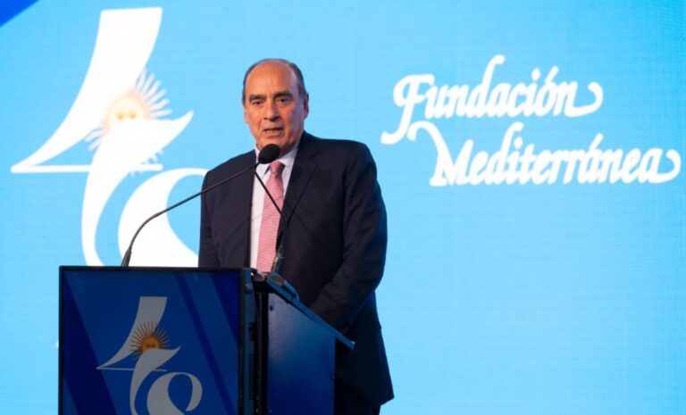 Francos en la Fundación Mediterránea: «Es importante que no volvamos atrás»