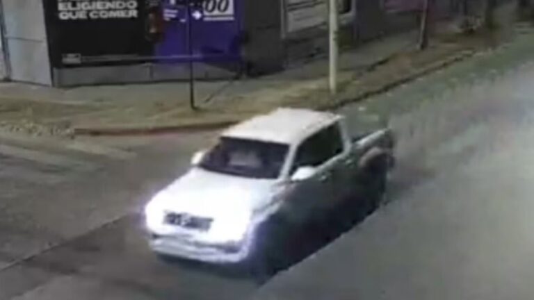 Qué revelaron las cámaras sobre el tremendo choque en Villa Belgrano