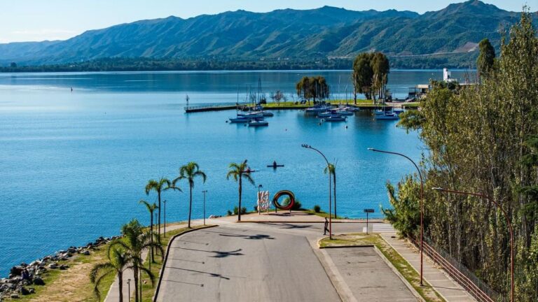 Suben las mínimas y máximas en Carlos Paz: el invierno da una tregua