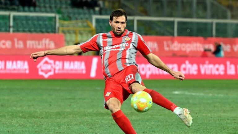 Franco Vázquez habló en Italia de su posible regreso a Belgrano y esto dijo