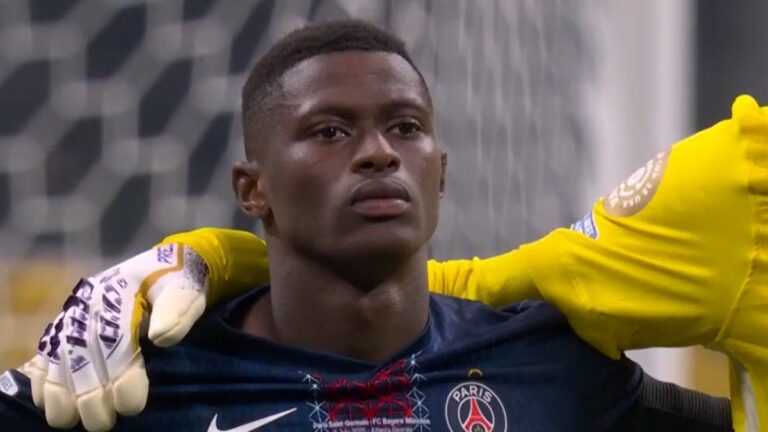 Así fue el minuto de silencio por Diogo Jota en PSG vs. Bayern Múnich