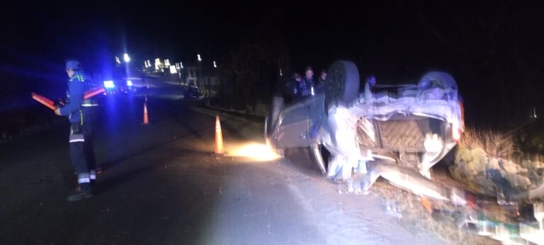 Otro vuelco: Perdió el control de su Peugeot 206 en la ruta 38