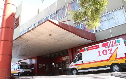 Balearon a una chica en la cabeza durante una riña y está grave