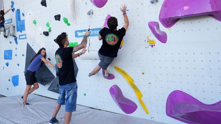 Una exhibición de paraescalada para derribar barreras internas y prejuiciosexternos
