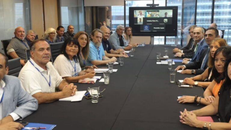 La Justicia determinó que el Gobierno debe convocar a la paritaria docente