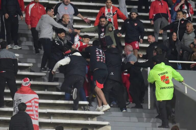 La violencia entre hinchas de La Gloria que opacó el regreso del público en Córdoba