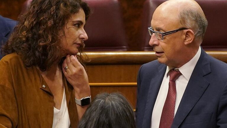 ‘Lobby’? Esto es un  tráfico de influencias de manual a través del ministro de Hacienda