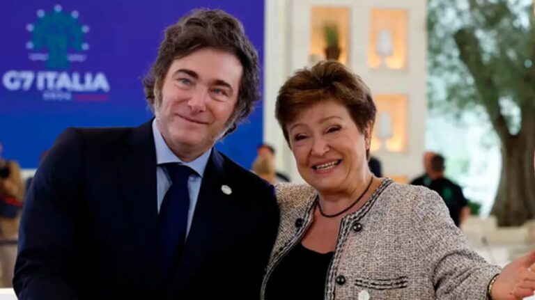 El FMI aprobó la primera revisión para habilitar el desembolso de US$2000