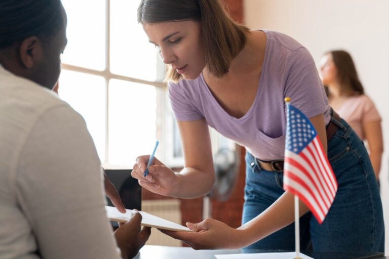 EAD en camino: estas personas pueden obtener un permiso de trabajo en Estados Unidos en 2025