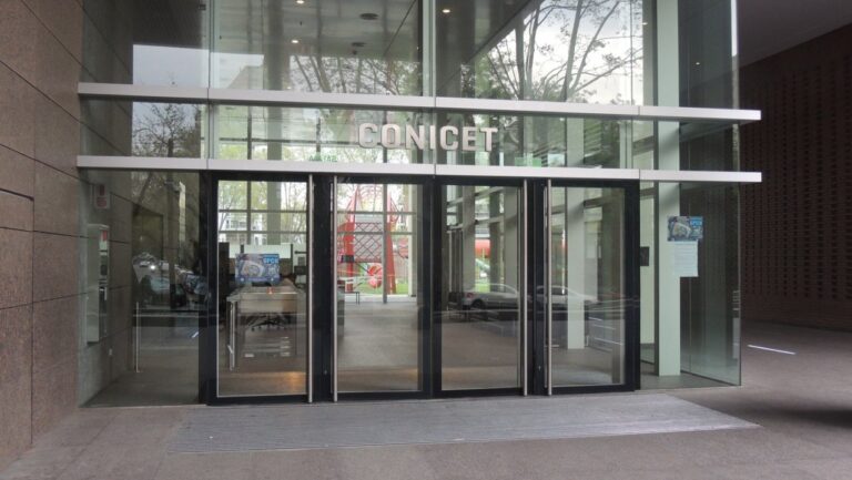 «La ciencia argentina en peligro»: investigadores de Córdoba advierten situación crítica