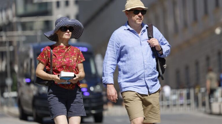 El turismo no toca techo y España vuelve a batir récord de llegadas hasta junio