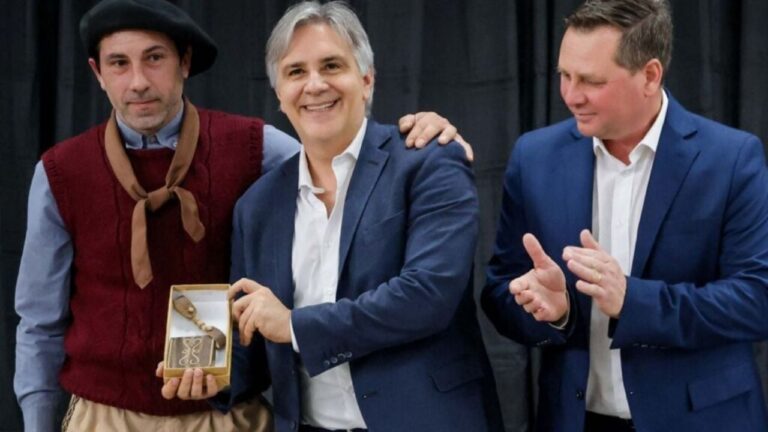 Colonia Marina contará con polideportivo y una ambulancia nueva