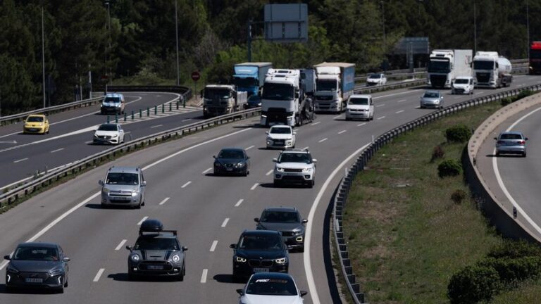 Fluidez en el tercer día de la operación especial de tráfico de agosto