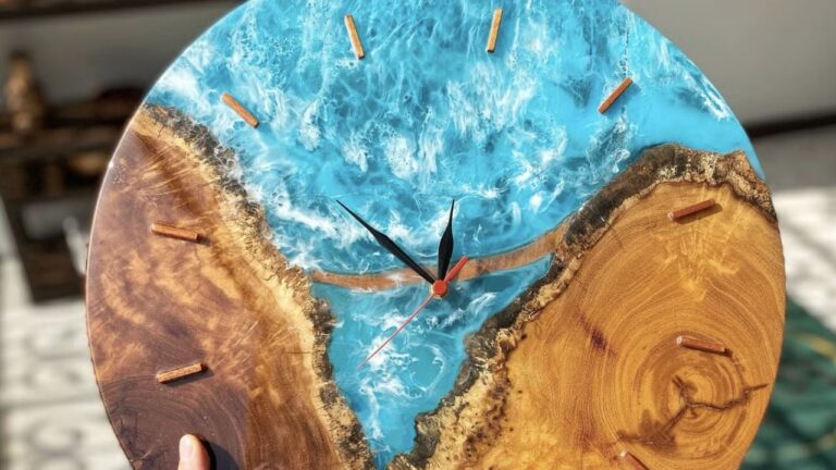 Villa Giardino: invitan a un seminario para confeccionar relojes de pared