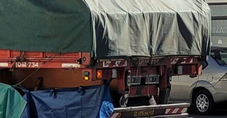 General Deheza: un ciclista murió al ser atropellado por un camión