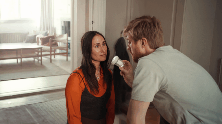 Netflix: la película danesa que te va a dar ganas de volver a confiar en el amor y enamorarte