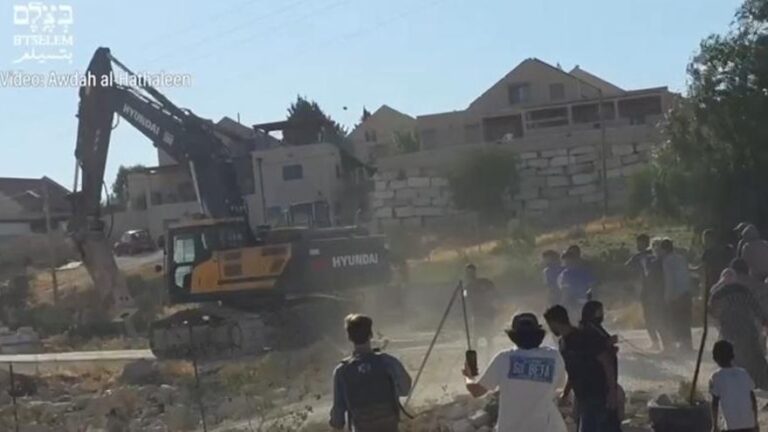 El activista palestino asesinado por un colono en Cisjordania filmó su muerte