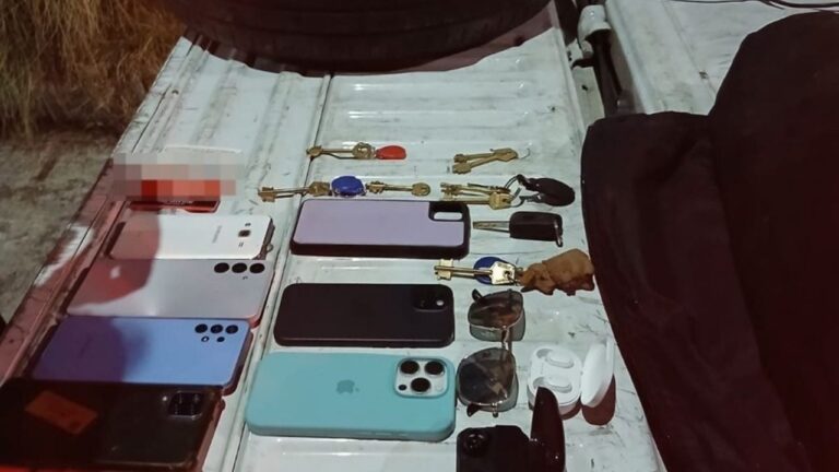Córdoba: cayó con seis celulares, documentos y llaves robadas gracias al GPS