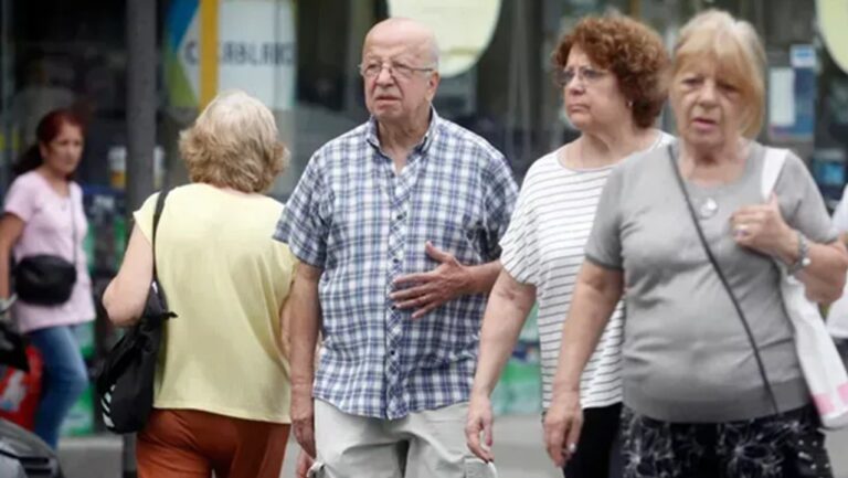 Tras la inflación de julio, definen un nuevo aumento para los jubilados