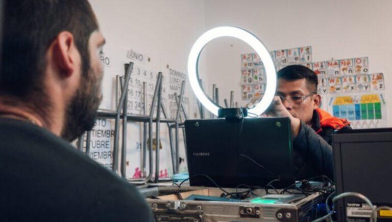 Los DNI llegan a Villa El Libertador, Industrial y Juan B Justo