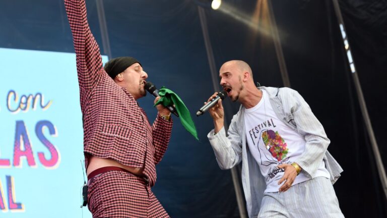 La Bersuit cruzó a Javier Milei por la utilización de «Se viene el estallido»