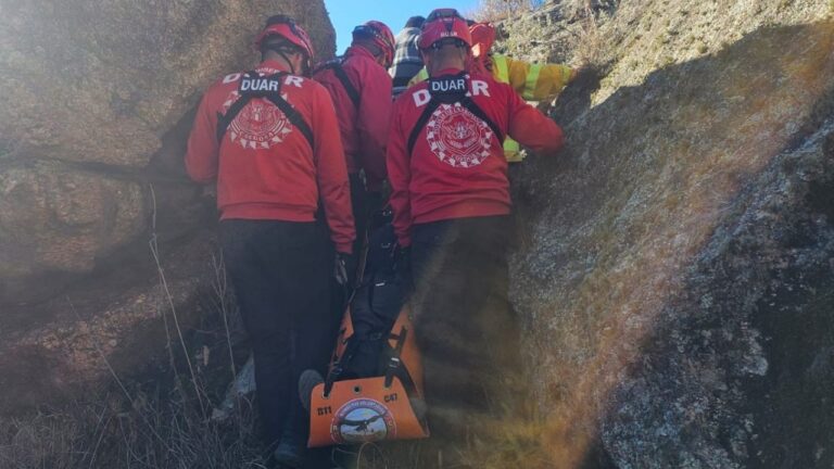 Conmoción en Traslasierra: un parapentista cayó a un abismo de 600 metros