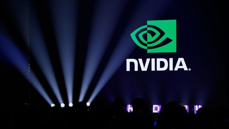 Wall Street comienza la semana en rojo con su mirada puesta en informe de Nvidia