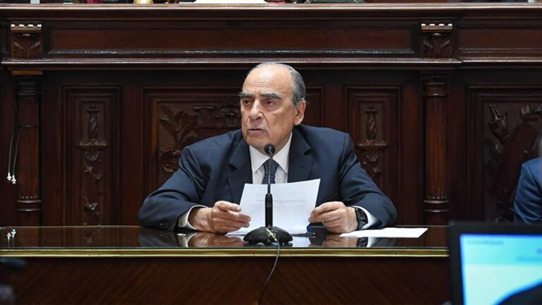 Guillermo Francos aseguró que el escándalo de las coimas «fue una operación política