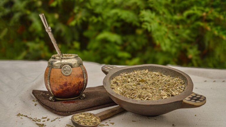 Este supermercado argentino es el único que ofrece la yerba mate más barata: cómo aprovecharlo