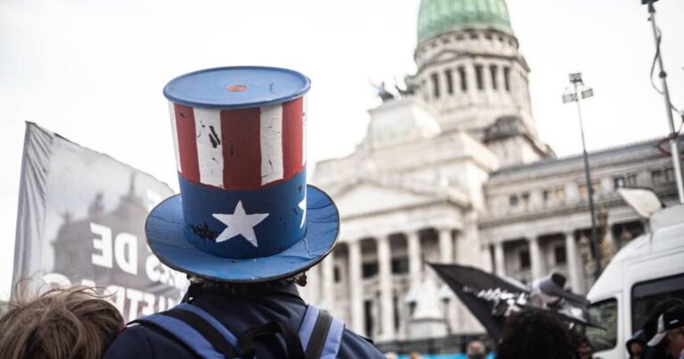 Panorama político. Derrotar a Milei, sin volver al pasado