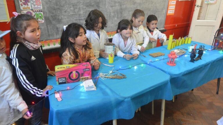 Ferias de Ciencias de Instituciones Educativas en Capilla del Monte y La Cumbre