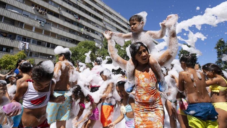 El fin de la campaña de verano destruye 199.000 empleos en el peor agosto desde 2019